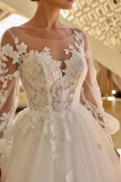 Romantic Long Sleeve Lace Wedding Dress with Appliques Aline Tulle Bridal Gown V-Neck