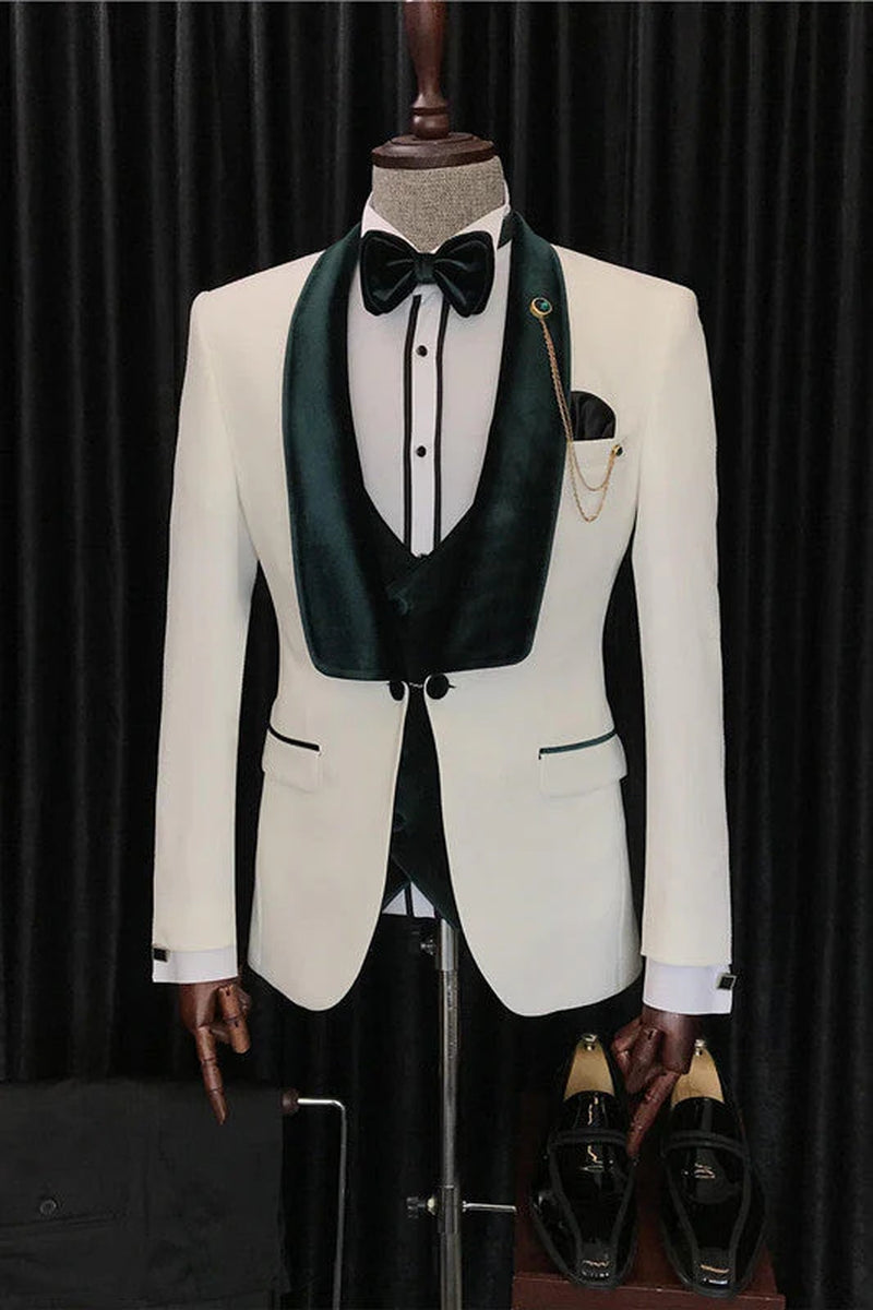 White Velvet Three Pieces Wedding Suits with Velvet Shawl Lapel One Button Slim Fit Tuxedos Wedding Party Groom Blazer Vest Pants