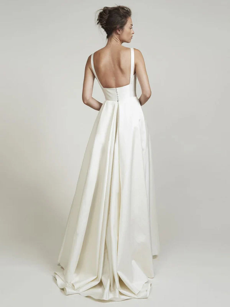 Square Neck Vintage Wedding Dresses Sleeveless Satin Court Train Sash Bridal Dress