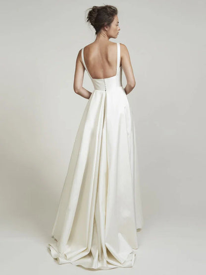 Square Neck Vintage Wedding Dresses Sleeveless Satin Court Train Sash Bridal Dress