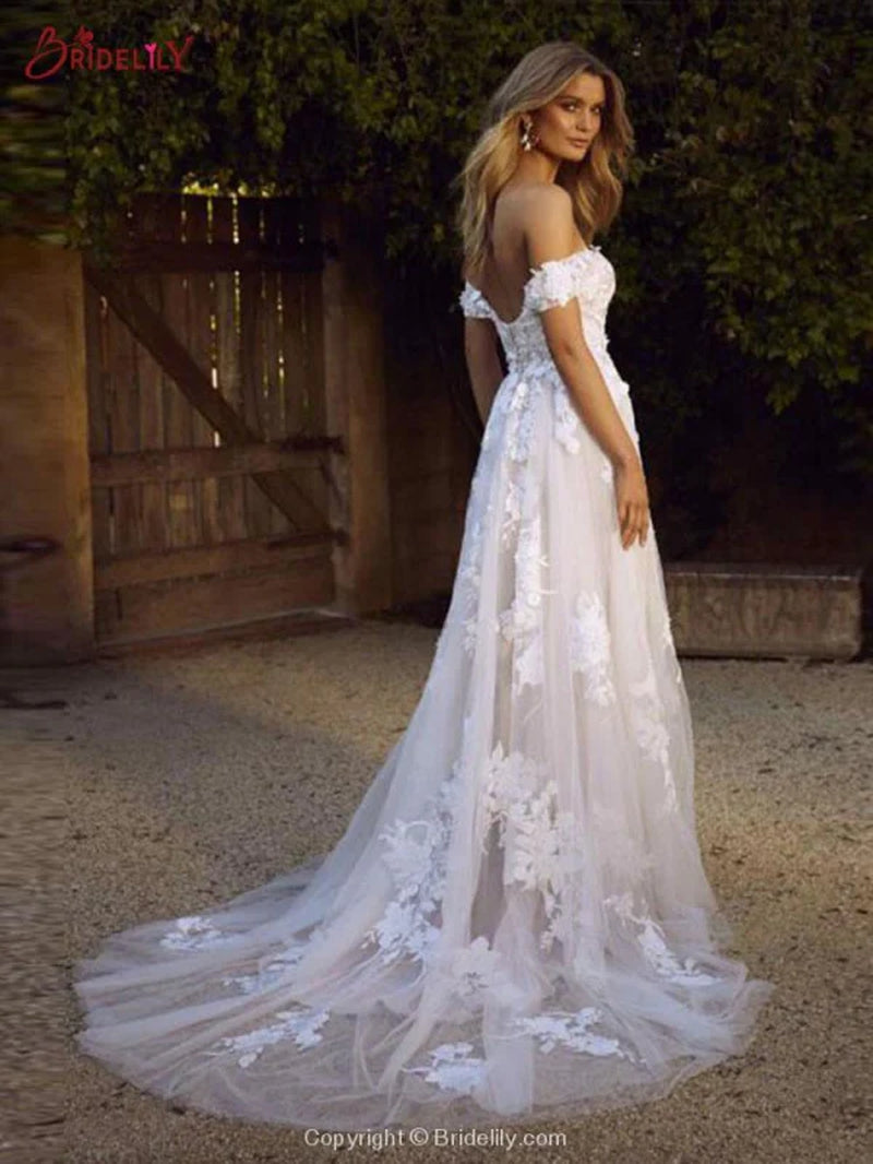 Gorgeous Open Back Appliques Tulle A-Line Wedding Dresses