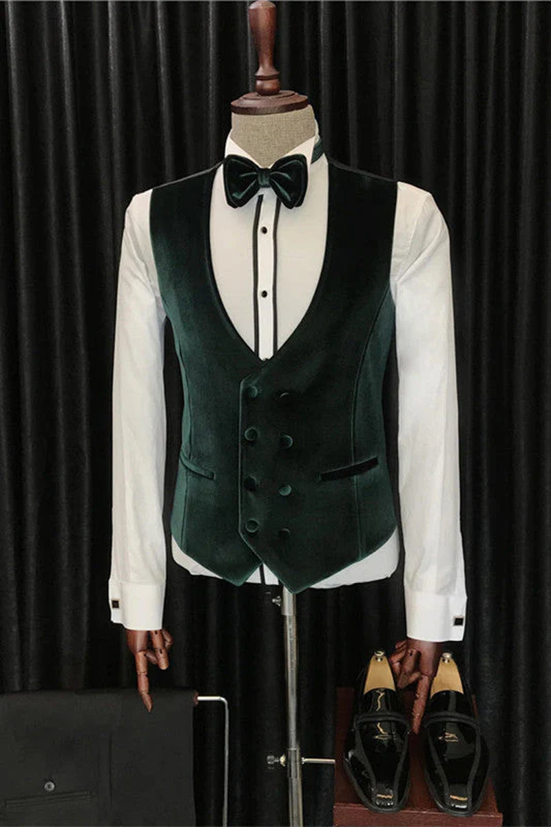 White Velvet Three Pieces Wedding Suits with Velvet Shawl Lapel One Button Slim Fit Tuxedos Wedding Party Groom Blazer Vest Pants