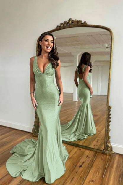 Green Prom Dress Mermaid V Neck Long Evening Dress with Beadings