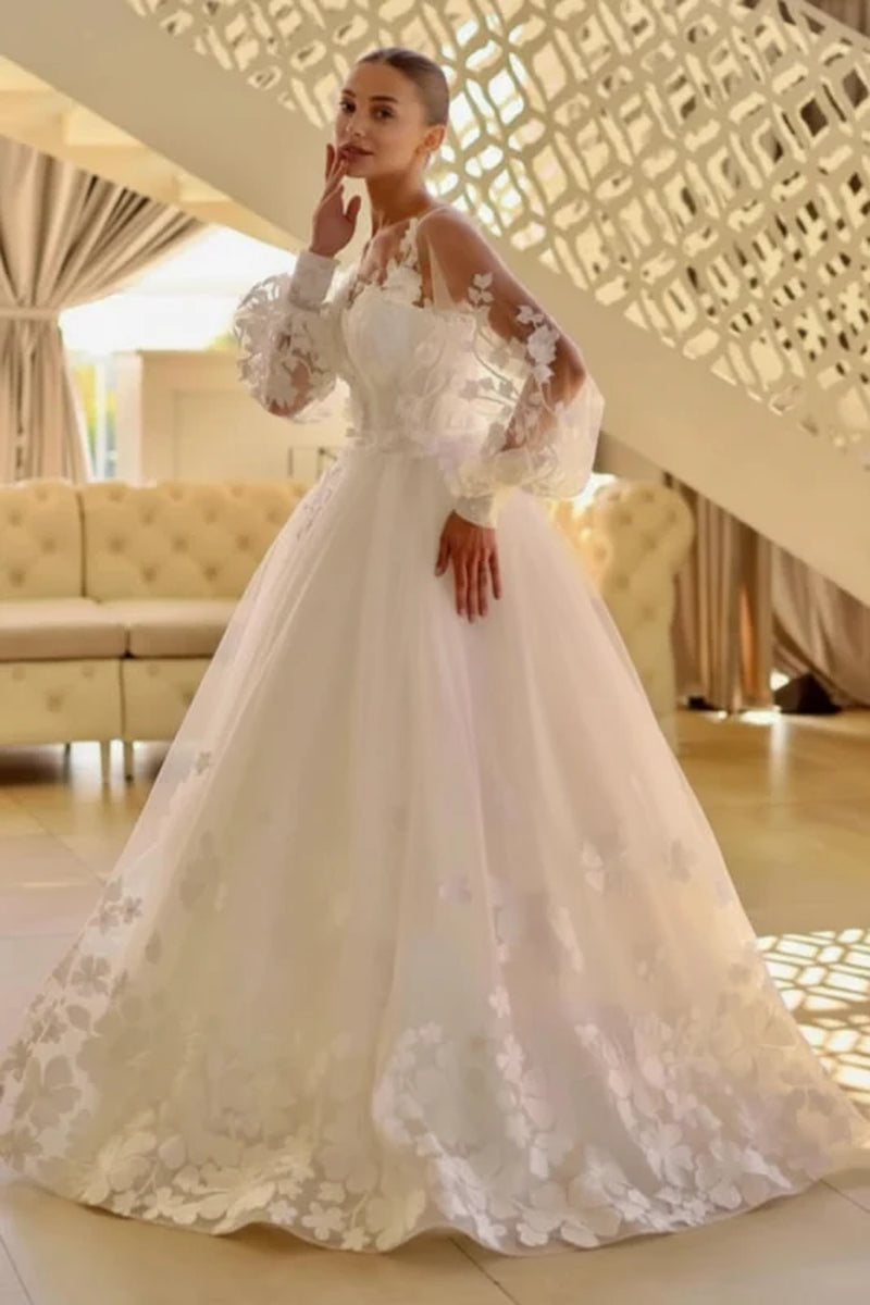 Romantic Long Sleeve Lace Wedding Dress with Appliques Aline Tulle Bridal Gown V-Neck
