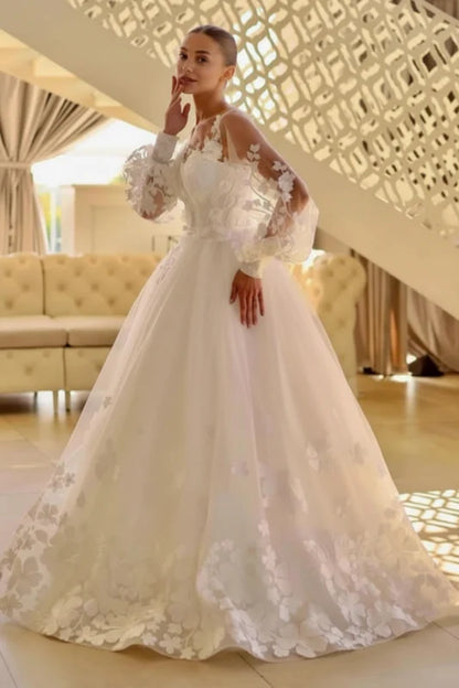 Romantic Long Sleeve Lace Wedding Dress with Appliques Aline Tulle Bridal Gown V-Neck