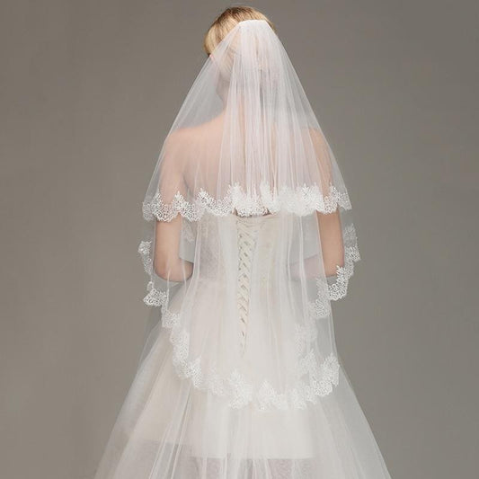 Lace Edge Short with Comb Two Layers Wedding Veils | Bridelily
