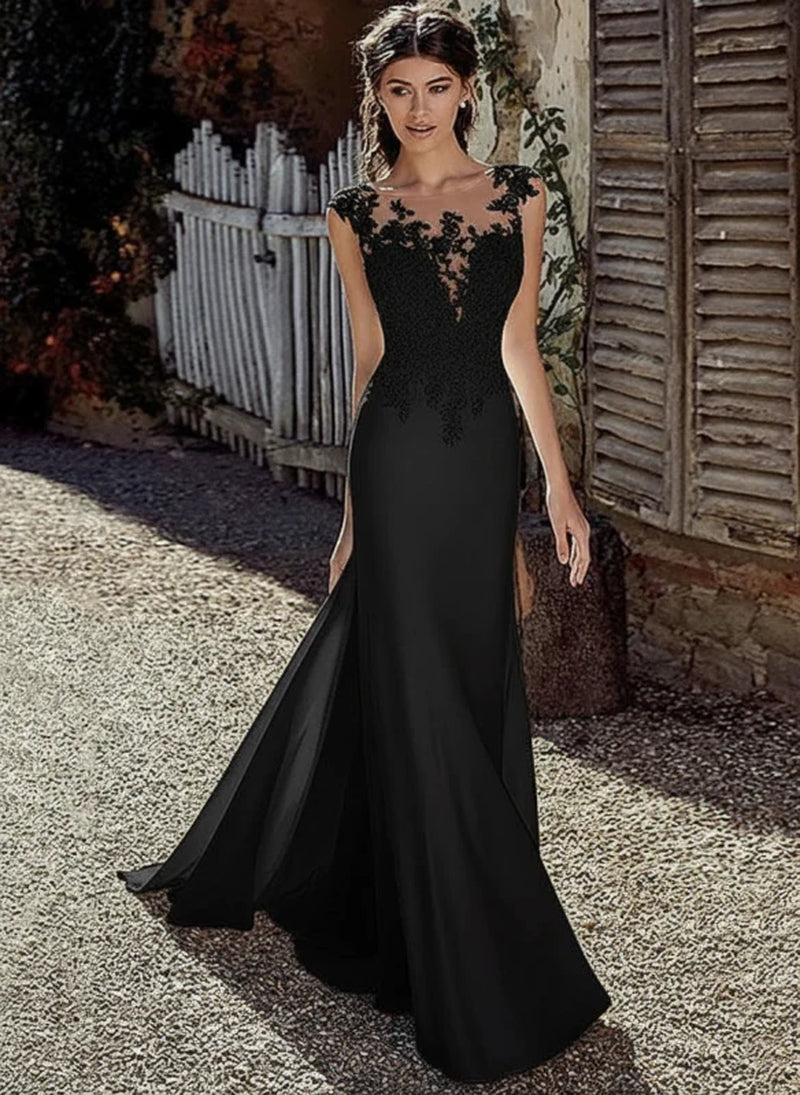 White Simple Wedding Dress White Chiffon Illusion Sleeveless Court Train Applique Sheath Bridal Gowns