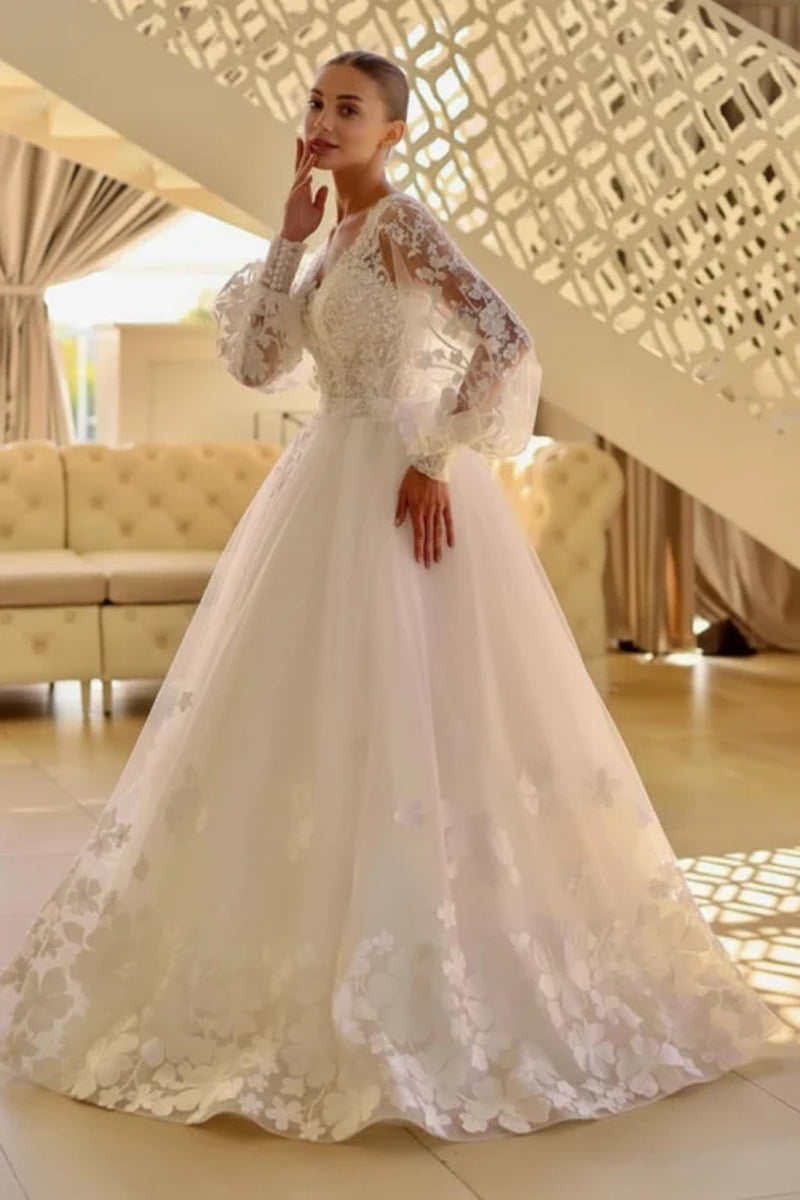 Romantic Long Sleeve Lace Wedding Dress with Appliques Aline Tulle Bridal Gown V-Neck